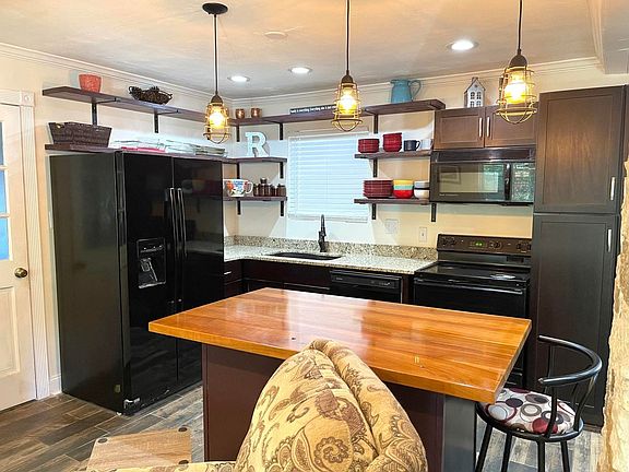 3rd image of 5434 Sweetfern Dr