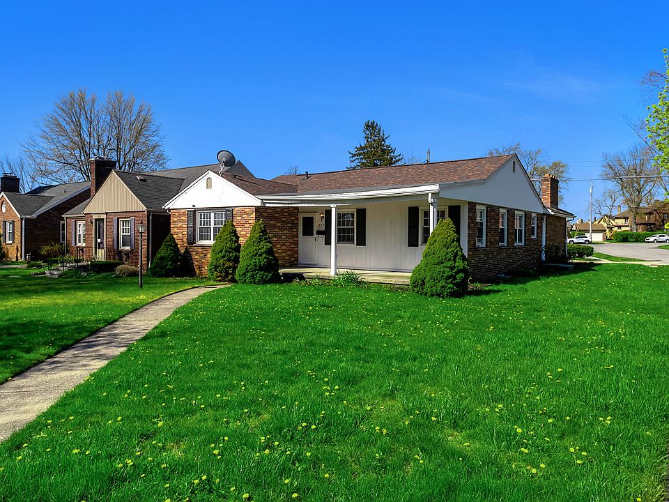 1st image of 222 S Roycroft Blvd