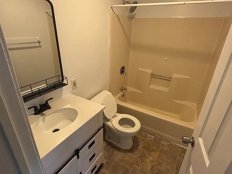224 Salmon River Rd #2 — Photo 10