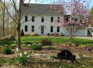 5 Stonebrook Dr, Essex, CT 06426