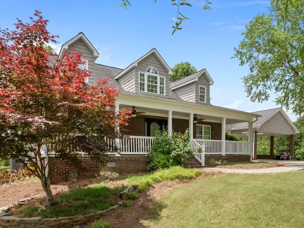 1852 Gwyn Rd, Burlington, NC 27217