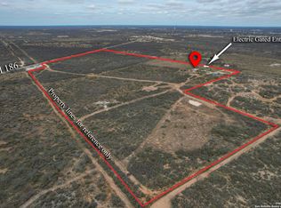 400 Community Rd, Carrizo Springs, TX 78834