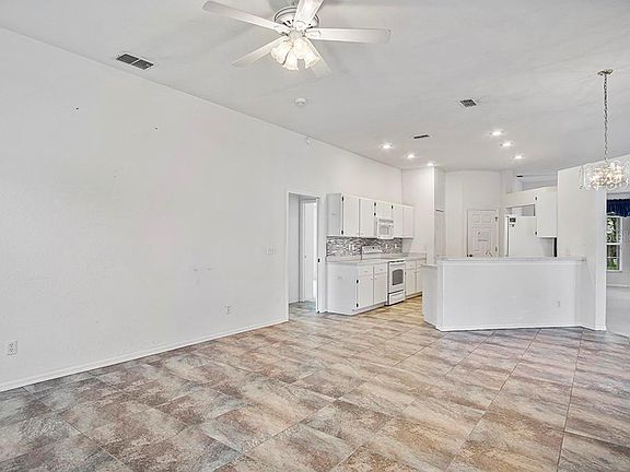 5th image of 3472 Silverstone Ct