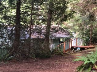 370 Harrington Dr, Quilcene, WA 98376