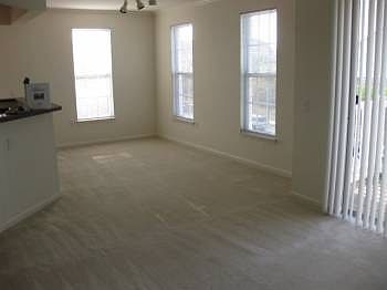 3rd image of 1001 Elmcroft Blvd APT G302