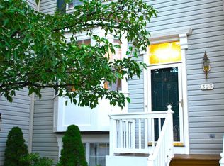 323 McDaniel Dr, Purcellville, VA 20132