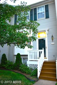 323 McDaniel Dr, Purcellville, VA, 20132