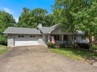 5 Adams Ln, Bella Vista, AR 72715