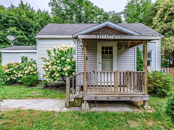2nd image of 44 Lassell Street