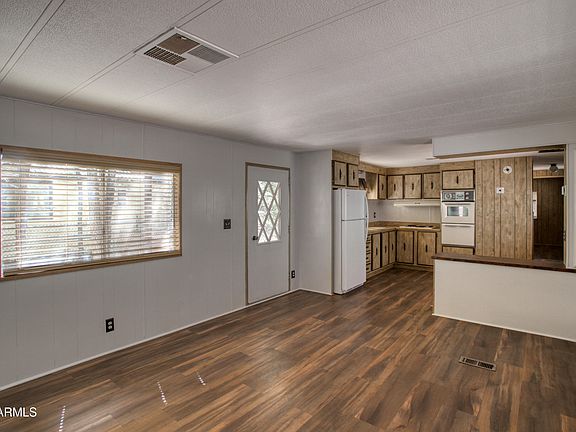 4th image of 5857 BRONCO Lane