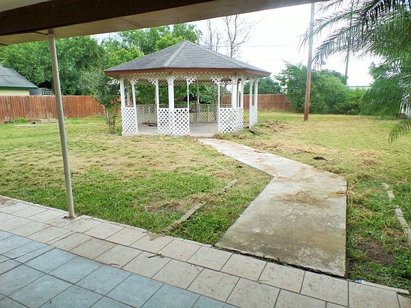4th image of 5112 Sendero Ave