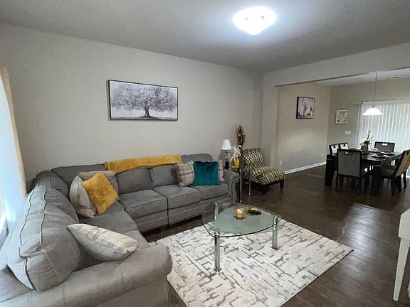 5th image of 298 Village Creek Way