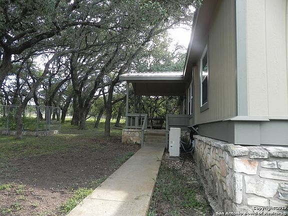 2nd image of 170 Oak Forest Ln