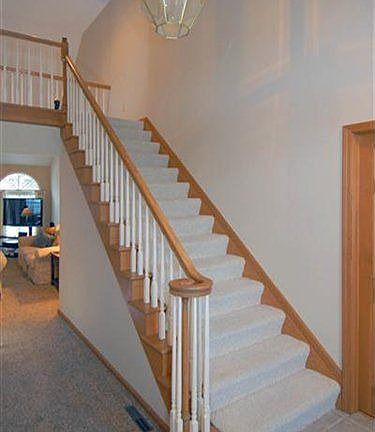 3rd image of 386 Nantucket Dr