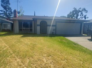 9564 Countryroads Dr, Sacramento, CA 95827