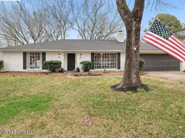 1519 Twin Oaks Dr, Clinton, MS 39056