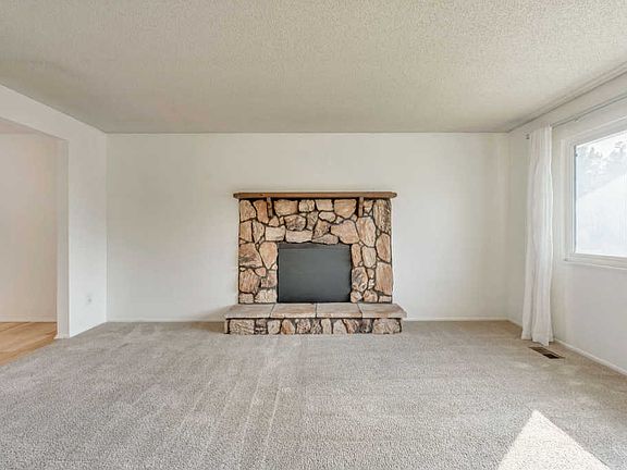 4th image of 3961 S Verna Cir