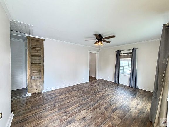 2nd image of 3105 Jefferson Ave