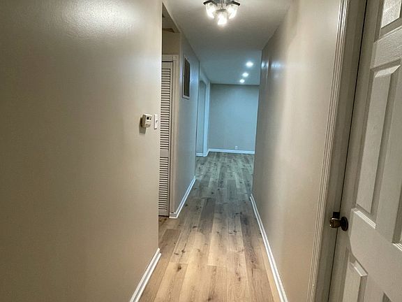 5th image of 420 Garland Ave