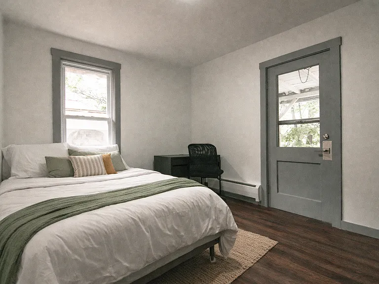 110-113 Stewart Ave — Photo 126
