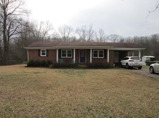 863 Mount Carmel Rd, Camden, TN 38320