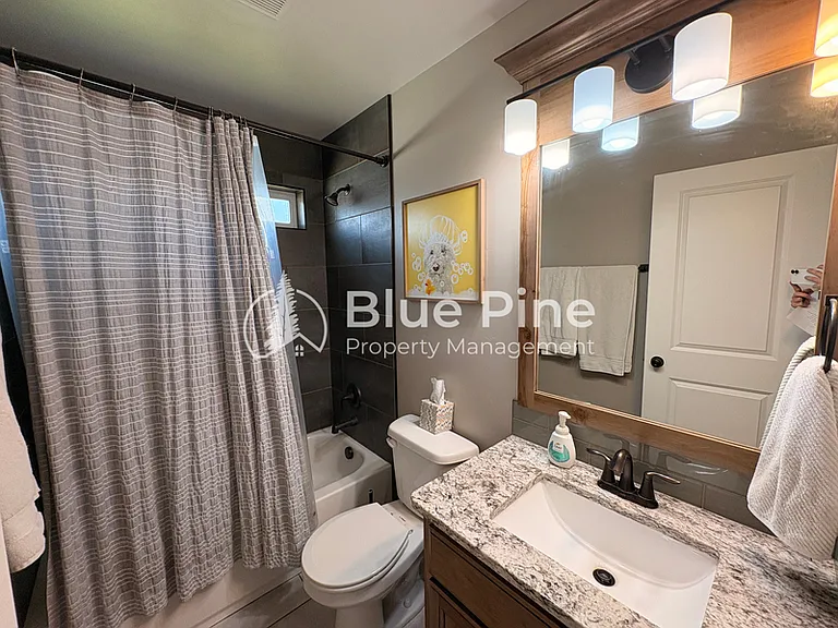 1890 Mesa Canyon Dr — Photo 17