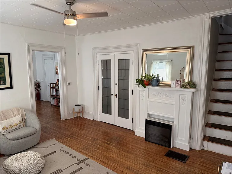 69 Averill Ave — Photo 16