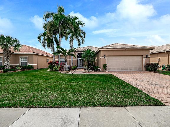 4th image of 8396 Grand Messina Circle