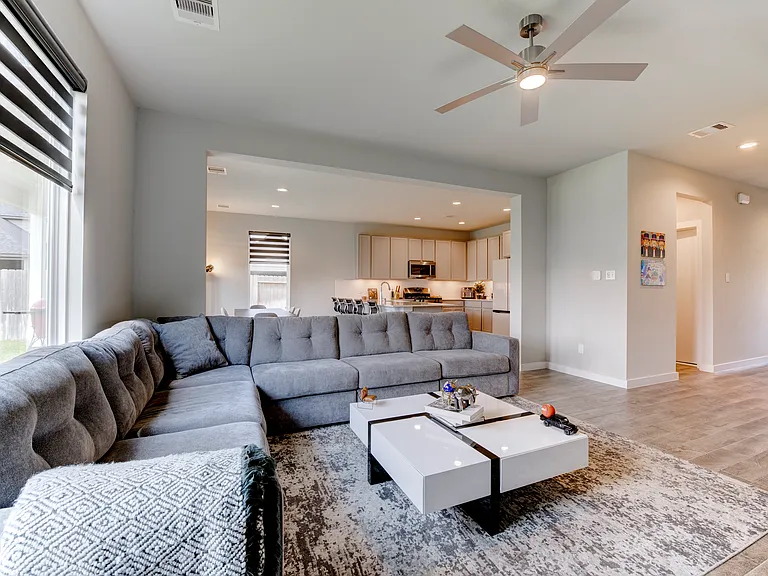 3735 Rush Plains Ct — Photo 13