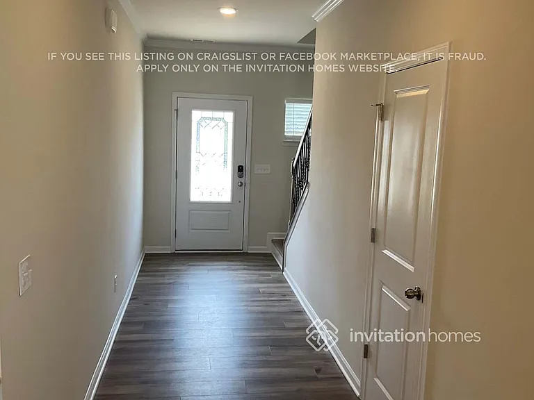 113 Watrous Way — Photo 6