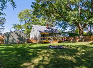 566 Roselane Dr, Howell, MI 48843