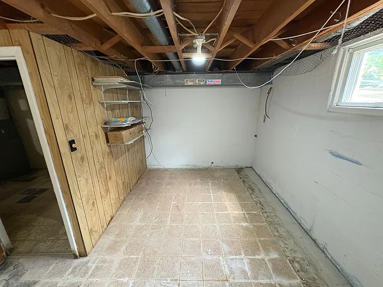 1300 Eastridge Dr — Photo 17