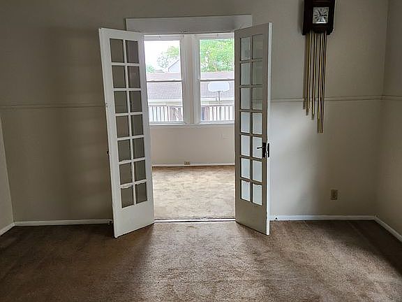 Dining room bedroom/ storage