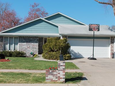 5230 Melrose Ave, Lincoln, NE, 68506