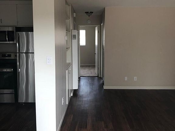 4th image of 2711 Manos Dr APT 12