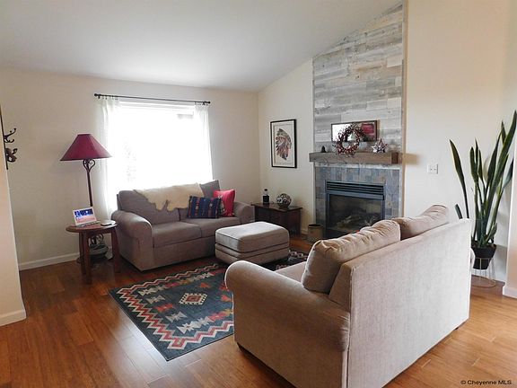 4th image of 6631 Elizabeth Rd