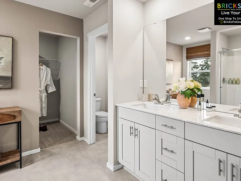205 Cremini Loop SE #52 — Photo 17
