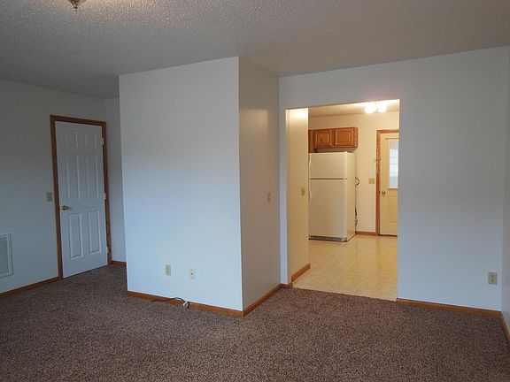 5th image of 233 Heavner Ave APT C