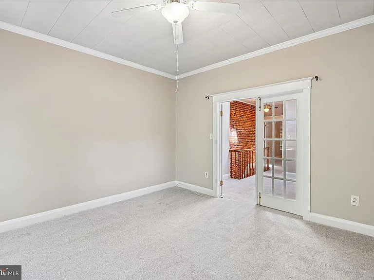 3720 Foster Ave — Photo 19