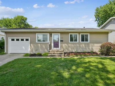 5240 Harbet Ave NW, Cedar Rapids, IA, 52405