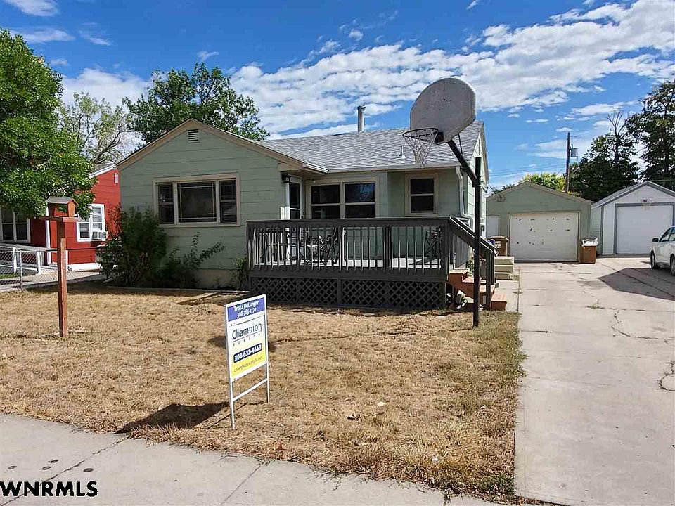 1st image of 1813 Avenue G