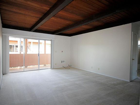 3rd image of 409 Ellwood Beach Dr APT C