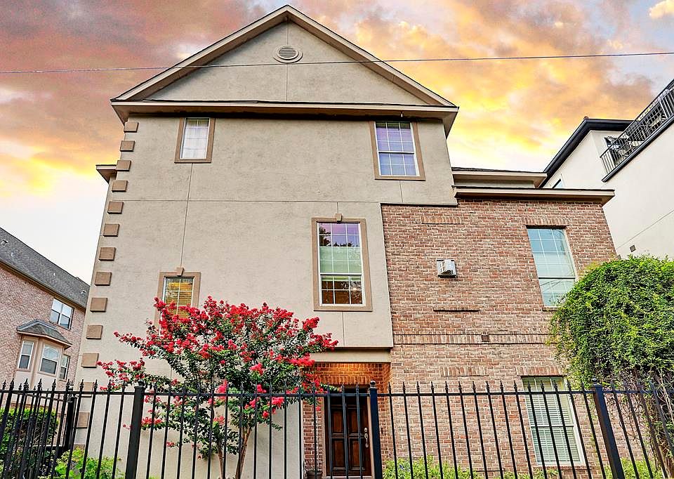 1st image of 1515 Oakdale Ave #14