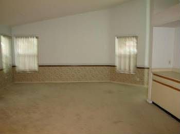 2nd image of 9720 Glacier Dr