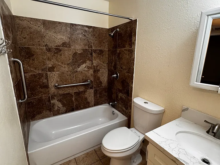 217 La Vida Way — Photo 13