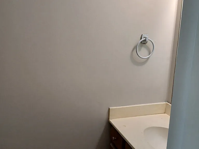 1111 Keswick Pl #12 — Photo 3