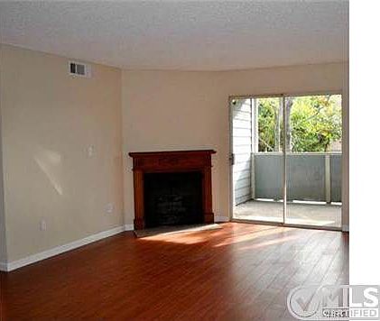 3rd image of 628 Daisy Ave APT 220