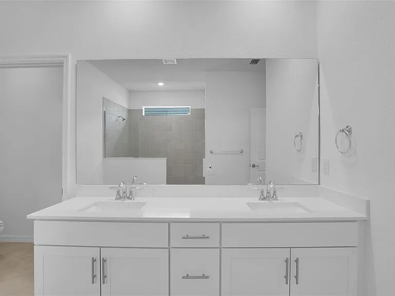 19100 Moscato Ct — Photo 31