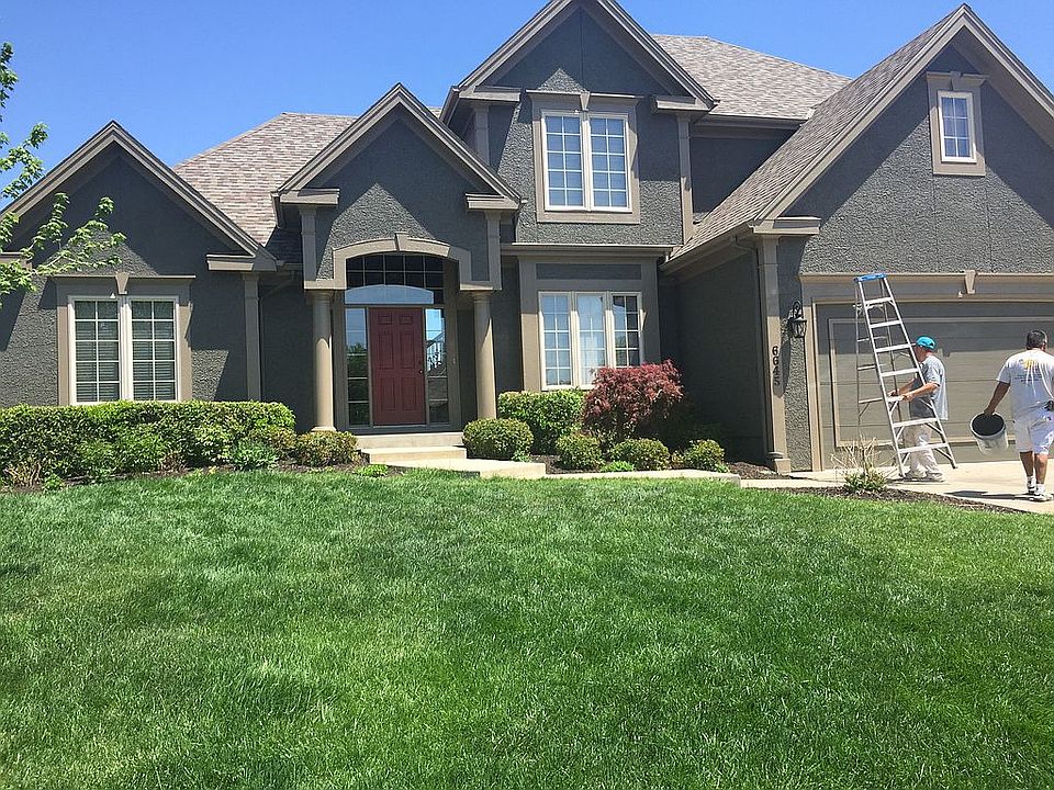 1st image of 6645 NW Hickory Dr