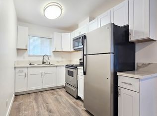 1747 Chalcedony St #1, San Diego, CA 92109